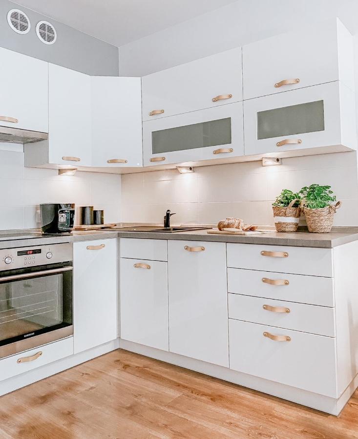 Apartamenty Flat White Ruczajowa Зелёна-Гура Экстерьер фото